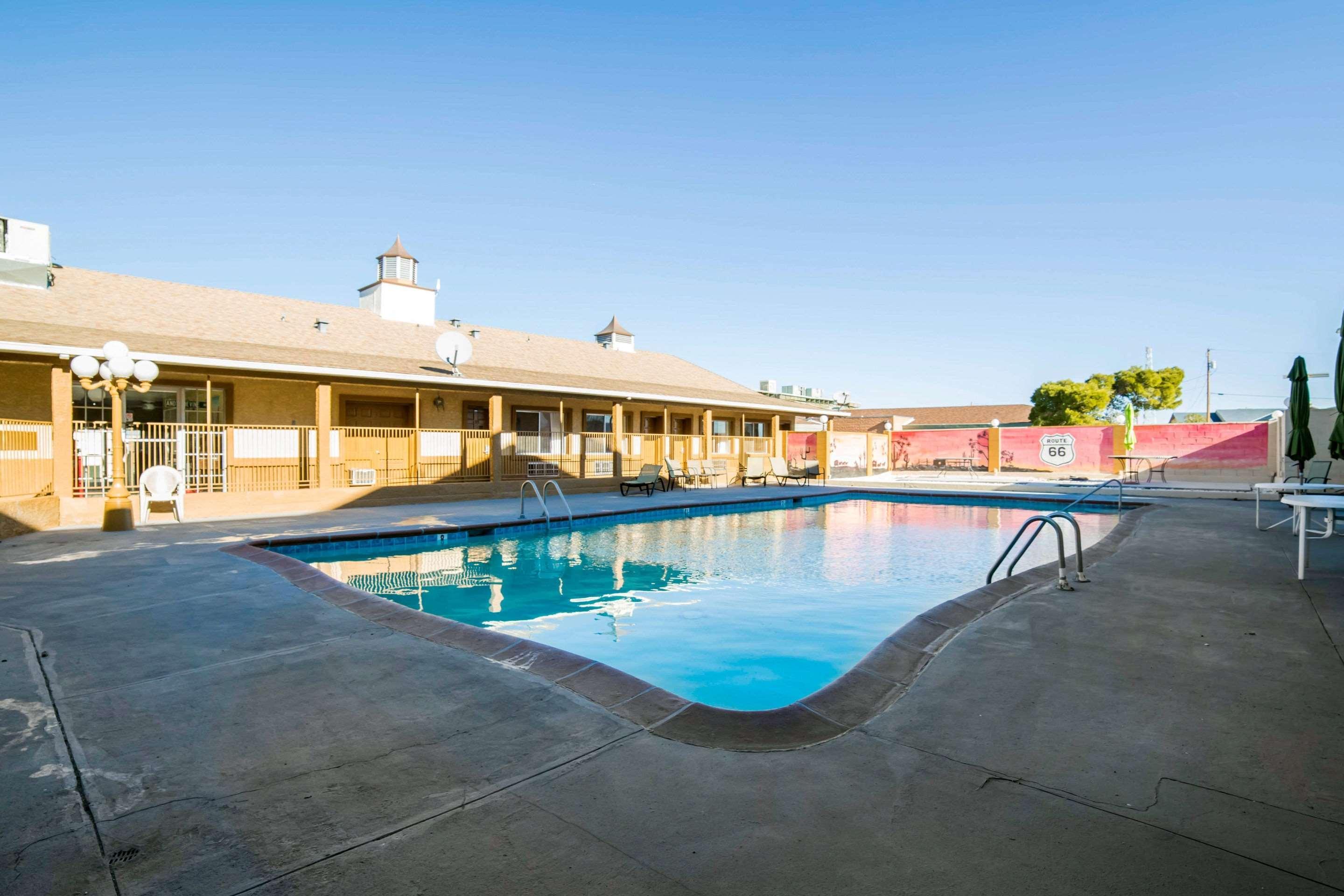 Rodeway Inn Kingman Route 66 Exteriör bild